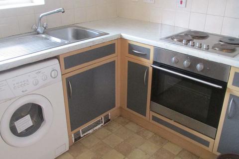 2 bedroom apartment to rent, Villiers House