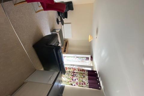 2 bedroom apartment to rent - Anglian Way