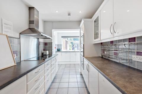 undefined, Feltham,  West View,  TW14