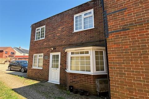 2 bedroom house to rent, The Street, Acle, Norwich, NR13