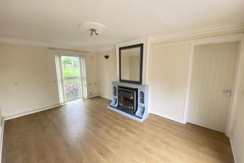 4 bedroom semi-detached bungalow to rent, Birchtree Close, Sketty, Swansea, SA2