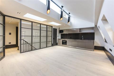3 bedroom apartment to rent, King Street, Covent Garden, WC2E