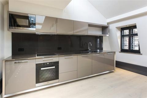 3 bedroom apartment to rent, King Street, Covent Garden, WC2E