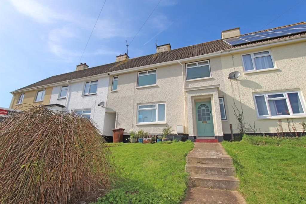 St. Andrews Estate, Cullompton, Devon, EX15 2 bed flat £109,500