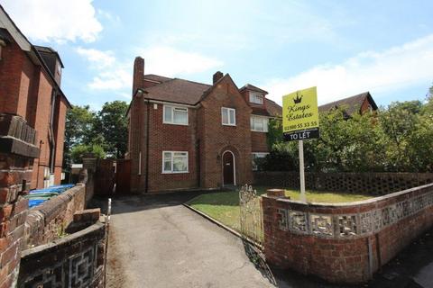 6 bedroom terraced house to rent, Lawn Road, Southampton