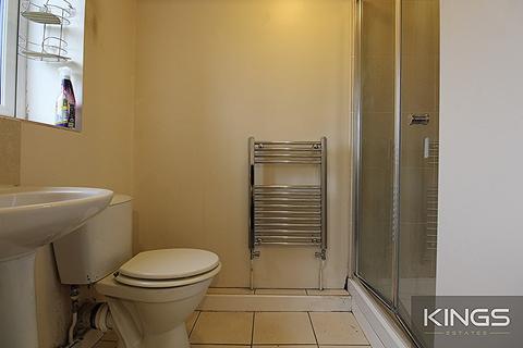 undefined, Twyford Road