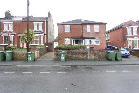 6 bedroom terraced house to rent - Broadlands Road, Southampton