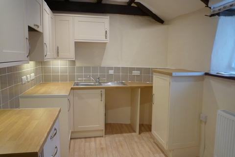 2 bedroom flat to rent, St Austell