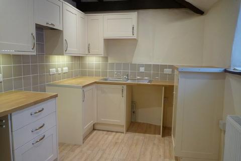 2 bedroom flat to rent, St Austell