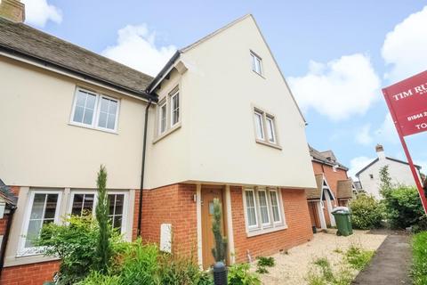 5 bedroom detached house to rent, Spicers Yard,  Haddenham,  HP17