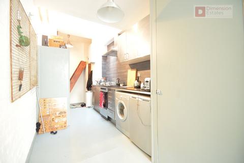 undefined, Upper Clapton Road, Hackney, London, E5