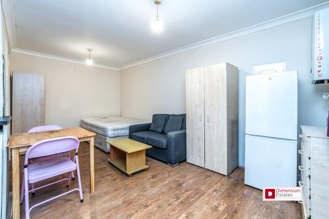 undefined, Lower Clapton Road, Hackney, Lower Clapton, E5