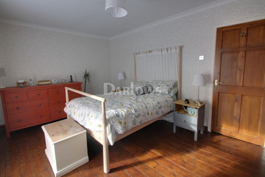 Bournville Road, Blaina, Blaenau Gwent 2 bed semidetached house £99,950