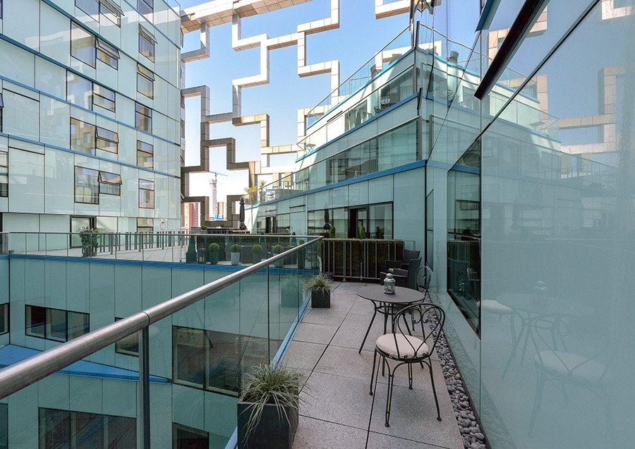 The Cube East 200 Wharfside Street Birmingham West Midlands B1 Image 1 Of 9 Apartment 1508