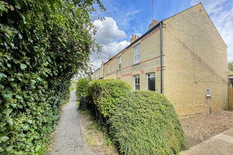 2 bedroom house to rent, Pages Close, Histon, Cambridge, CB24