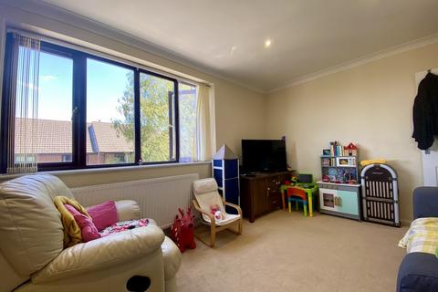 2 bedroom apartment to rent, Parkstone, Poole