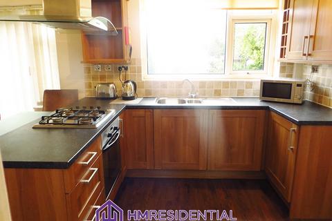 3 bedroom semi-detached house to rent, Redesdale Avenue, Gosforth NE3