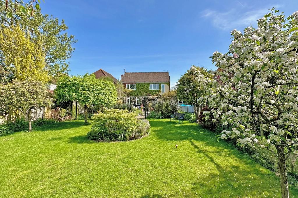 Wantage Road, Wallingford OX10 4 bed detached house for sale £800,000