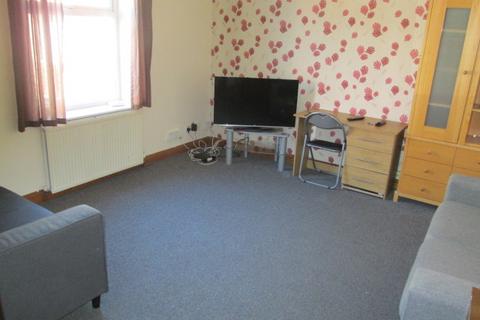 4 bedroom house share to rent, Wakefield WF1