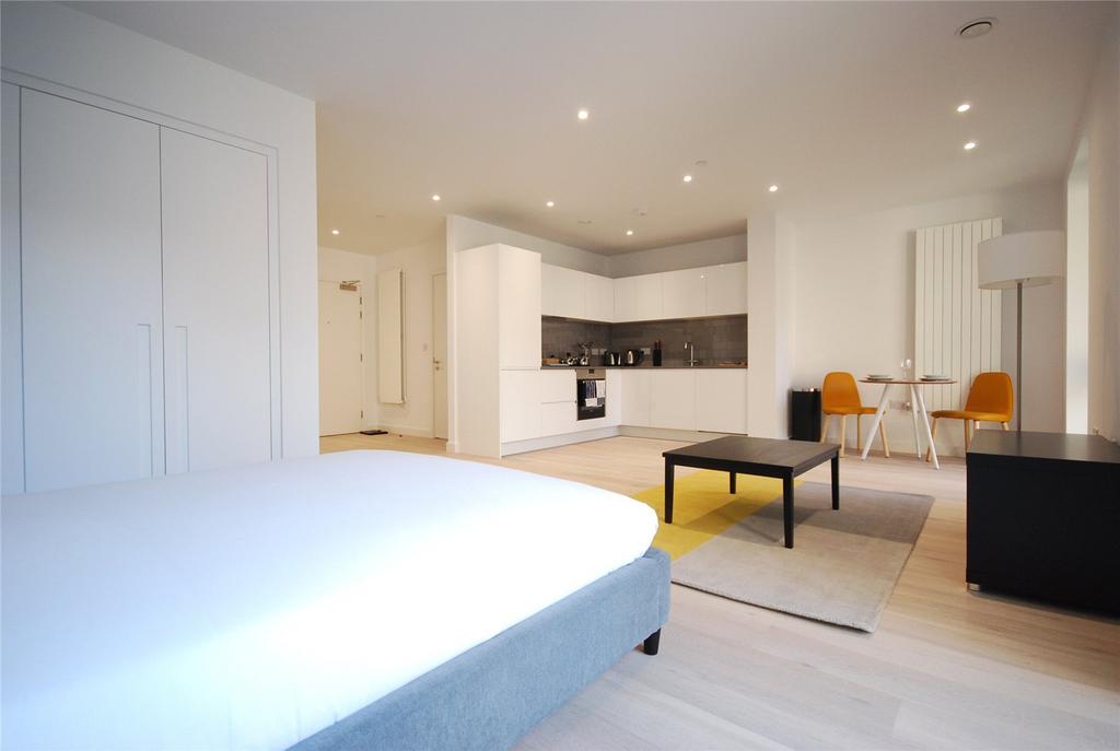 Bedroom/Reception