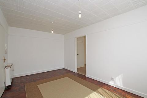 1 bedroom flat to rent - Sun Court, Chichester PO19