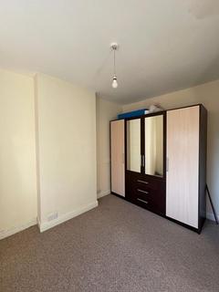 1 bedroom flat to rent, Pottery Road, Oldbury, Birmingham, West Midlands, B68 9HE