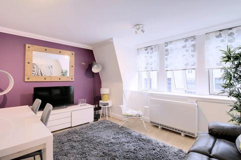 1 bedroom apartment to rent, Carthusian Street, London EC1M