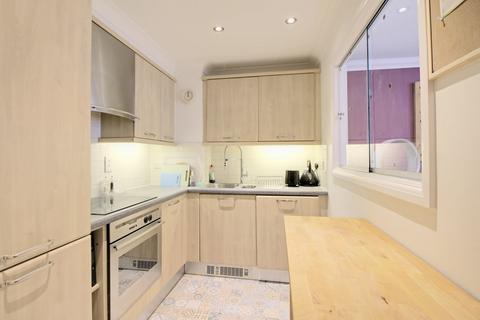 1 bedroom apartment to rent, Carthusian Street, London EC1M