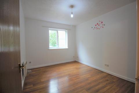 2 bedroom apartment for sale, Gisburn Way, Watford