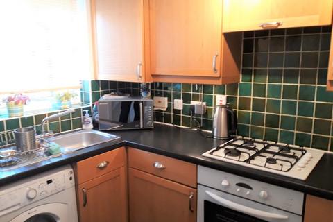 2 bedroom terraced house to rent, Royce Grove, Leavesden