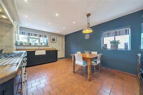 5 bedroom detached house for sale, Bath Road, Speen, Newbury, Berkshire, RG14