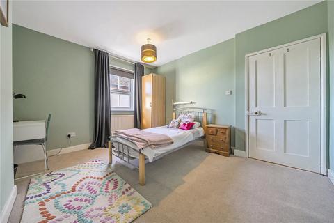 Sun Hill Bath Road, Speen, Newbury, RG14 1RG