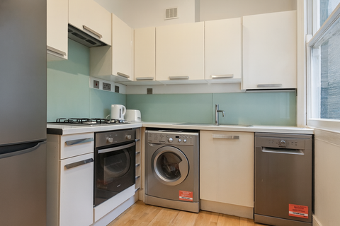 2 bedroom flat to rent, College Place, Camden Town, NW1