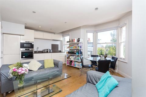 3 bedroom maisonette to rent, Cruden Street, Islington, N1