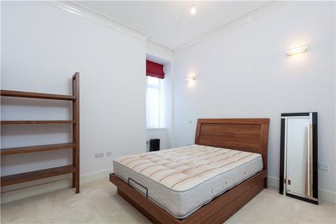 3 bedroom flat to rent, Eyre Court, 3-21 Finchley Road, St John's Wood, London