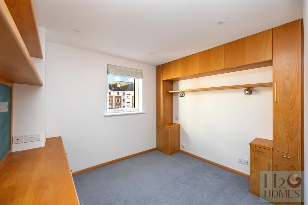 The Strand, Britannia Court, Flat 65-010