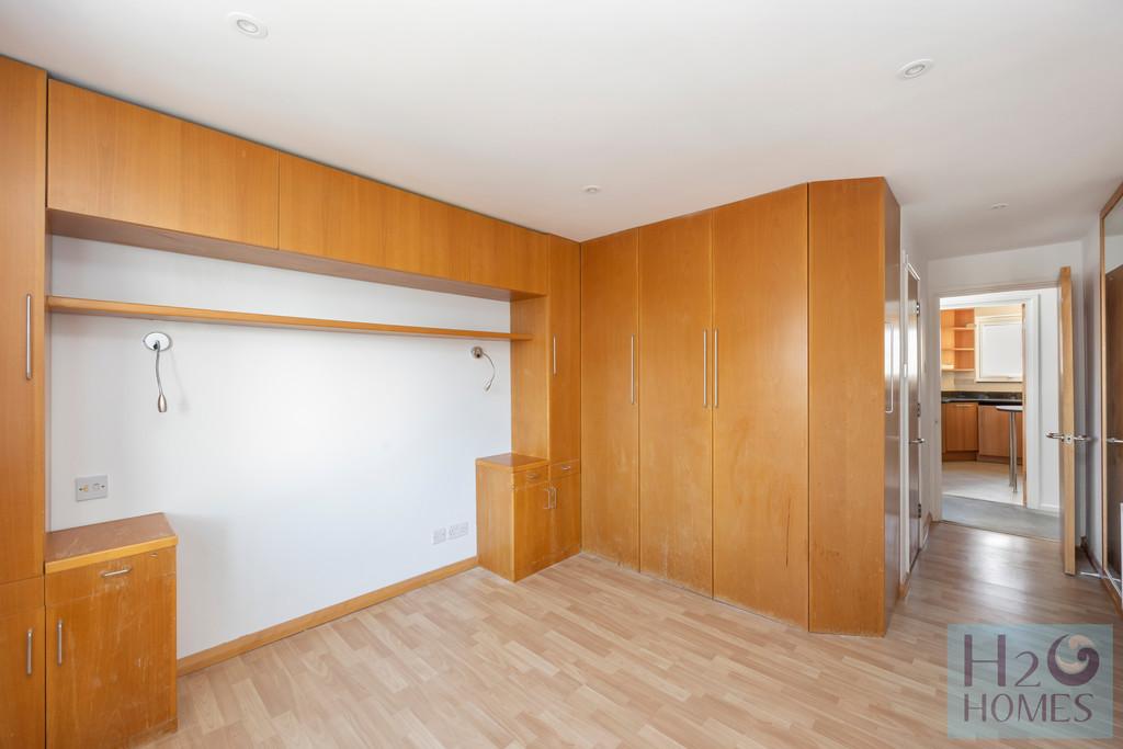 The Strand, Britannia Court, Flat 65-018