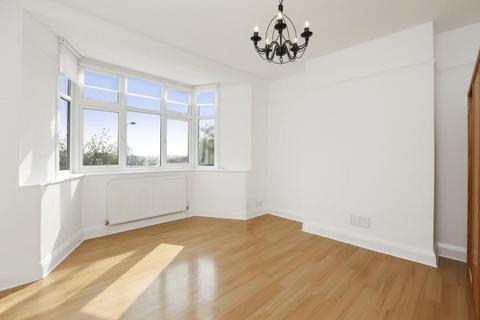 2 bedroom flat to rent, Sherwood Hall, East End Road, N2