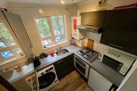 1 bedroom flat to rent, Undercliffe, Blackheath Hill, Greenwich, SE10