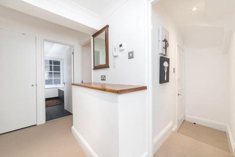 undefined, Shorts Gardens, London, WC2H