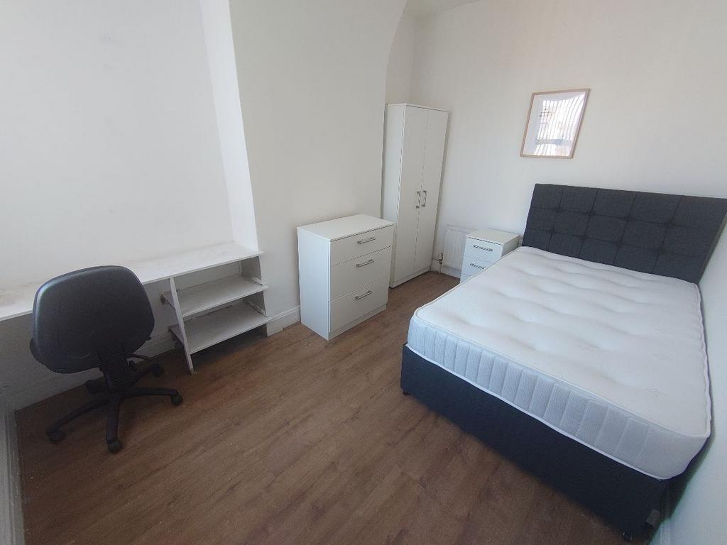 House in Liverpool - View 5