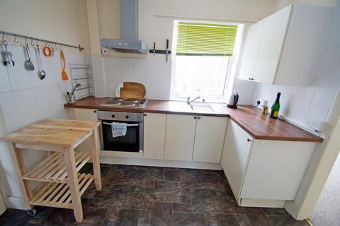 2 bedroom semi-detached house to rent, Long Acres, Gilesgate, Durham