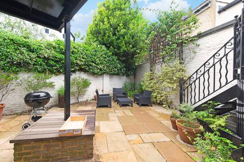 6 bedroom terraced house to rent, Kensington Park Road, London