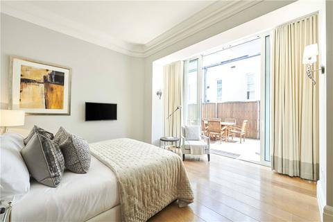 3 bedroom apartment to rent, Duke Street, Mayfair, London, W1K