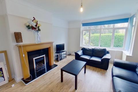 4 bedroom house to rent, St Michaels Grove, Headingley