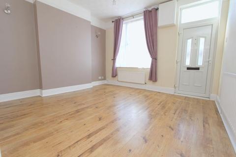 2 bedroom semi-detached house to rent, Burntwood Road, Norton Canes