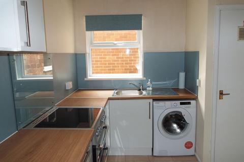 2 bedroom apartment to rent, Bournbrook Road, Selly Oak, Birmingham, B29 7BL