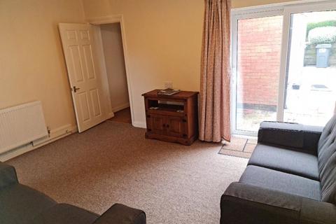 4 bedroom end of terrace house to rent, Harborne Lane, Selly Oak, Birmingham, B29 6SS