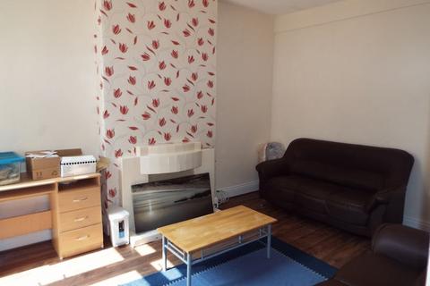 4 bedroom terraced house to rent, Second Avenue, Selly Park, Birmingham, B29 7HD