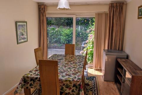 4 bedroom semi-detached house to rent, Frederick Road, Selly Oak, Birmingham, B29 6NX
